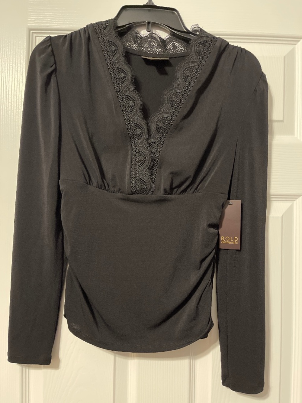 NWT black top lace decor, v-neck, puff sleeve, cinch waist size small